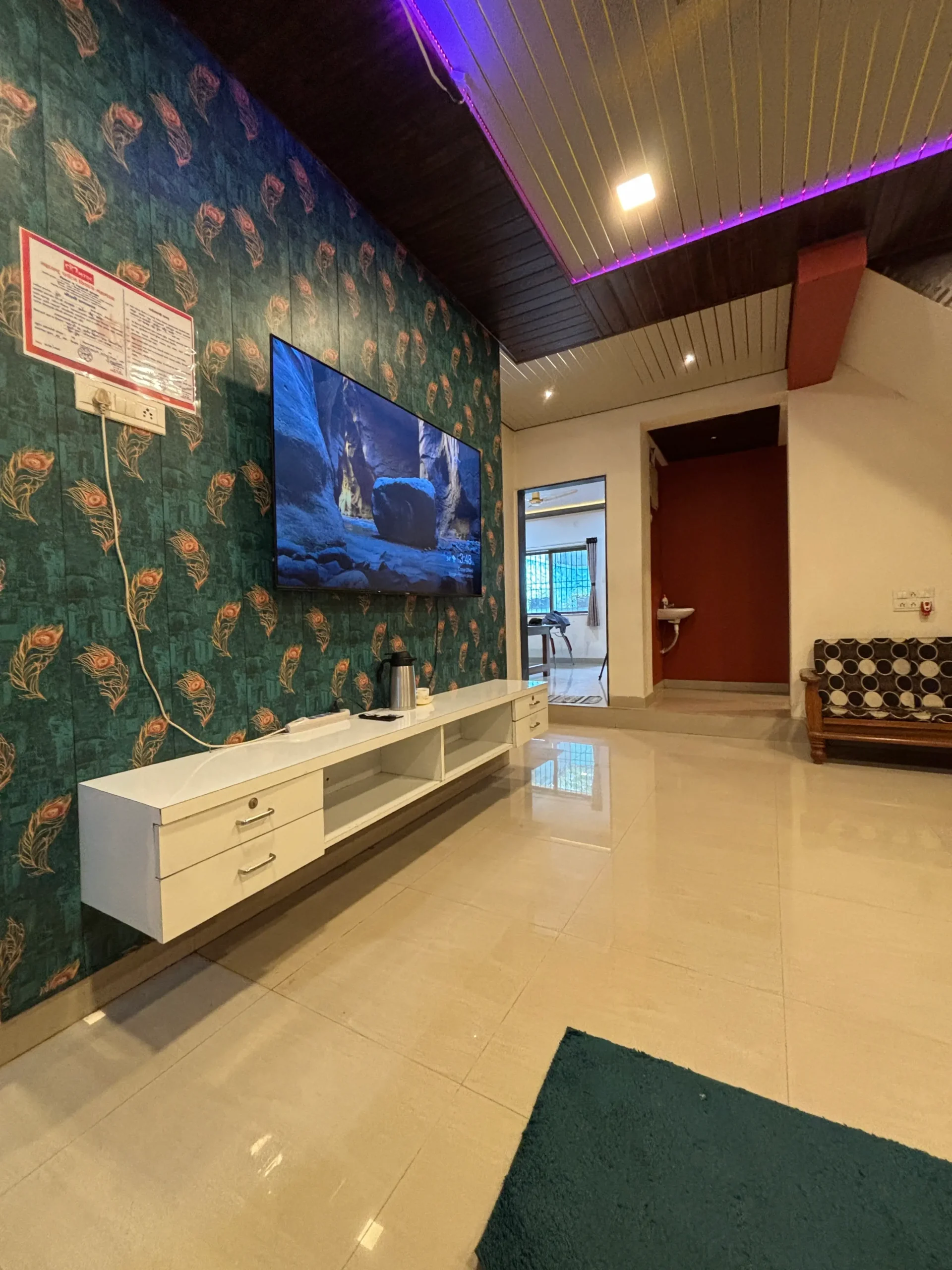 Lonavala Weekend Stay – Affordable Room Rental Near Tourist Spot Lonavala Weekend Stay – Affordable Room Rental Near Tourist Spot